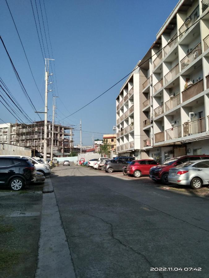 Kassel Residences Staycation Near Naia - Moonwalk Paranaque Paranaque City Exterior photo